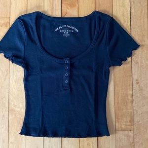 Aeropostale Black Cropped Top